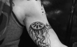 Medúza tetoválás Mit jelent a medúza?