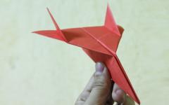 ¿Cómo hacer aviones de papel?